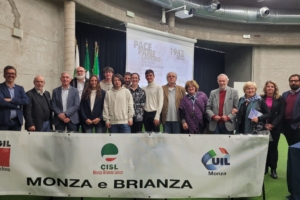 Pace, pane, lavoro. L’incontro con gli studenti di ritorno dal viaggio della memoria