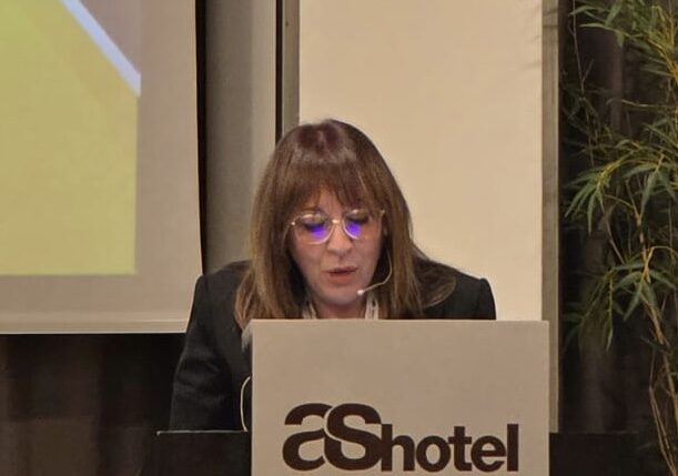 e66611f2-bb3d-438a-8750-10a63bc97257