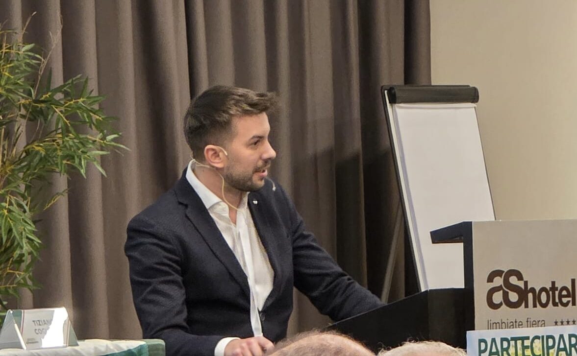 f4105dc1-8cf8-4e3c-940c-5cd4a92fc109